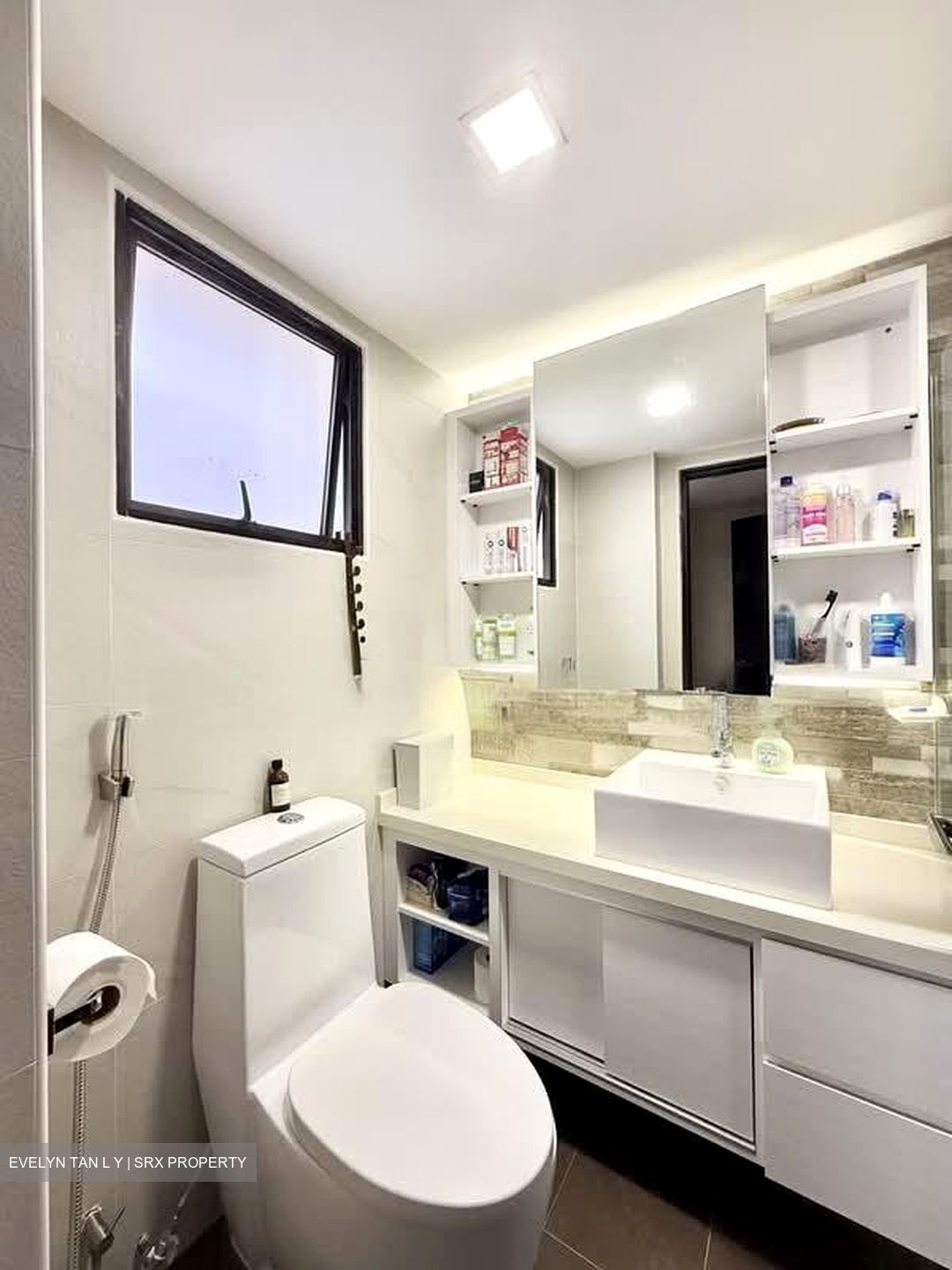The Mayfair (D22), Condominium #591387581